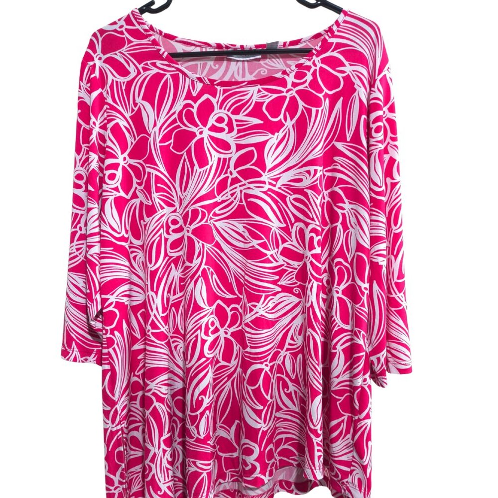 Susan Graver 1X Plus Size Asymmetrical Hem Floral 3/4 Sleeve Top